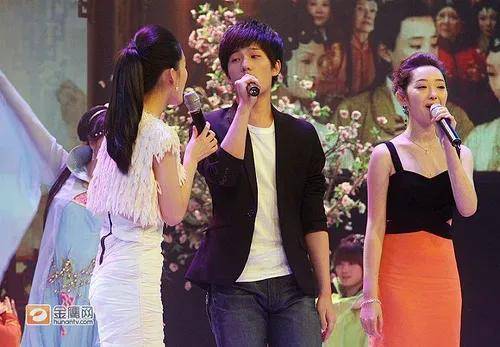 李沁|原创李沁杨洋复合了？那乔欣怎么办啊？