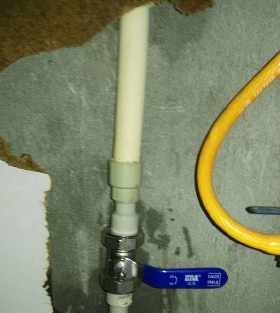 塑料|铝塑管已淘汰，现在流行用热熔管？别傻了，埋地还是铝塑管好！