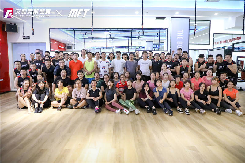 艾利克斯|艾利克斯健身成就海口市民健康新时尚