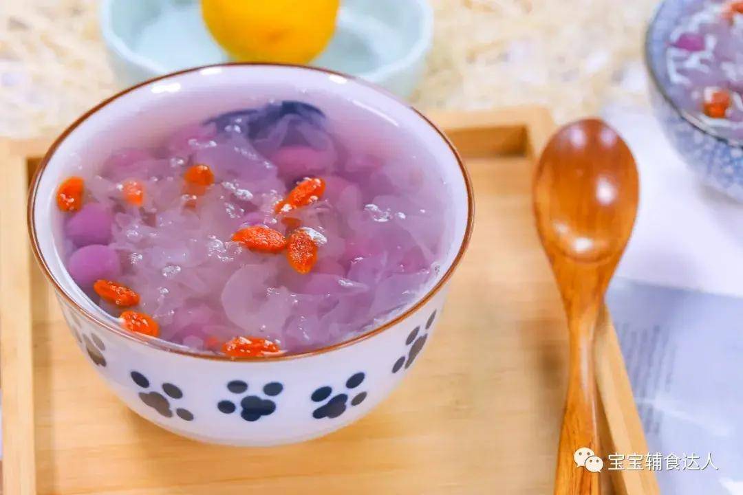 皮肤干燥怎么调理食疗 e69898672e684eaa9e2acafbf0fa68aa.jpeg