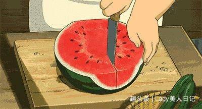 衬衫|三木时尚力真绝，仅“白衬衫”搭出3套最美穿搭，早秋的时髦学她