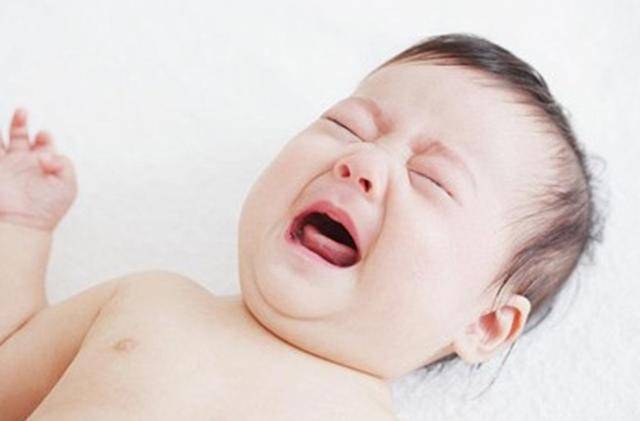 孩子|哄娃不着急宝宝出生后第2个月闹得最凶？读懂此时宝宝的哭声