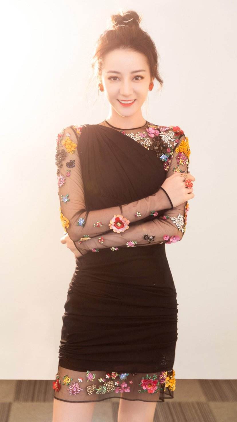 王波|原创著名作家：我可以贴身保护迪丽热巴，希望郑爽做我电影女主角