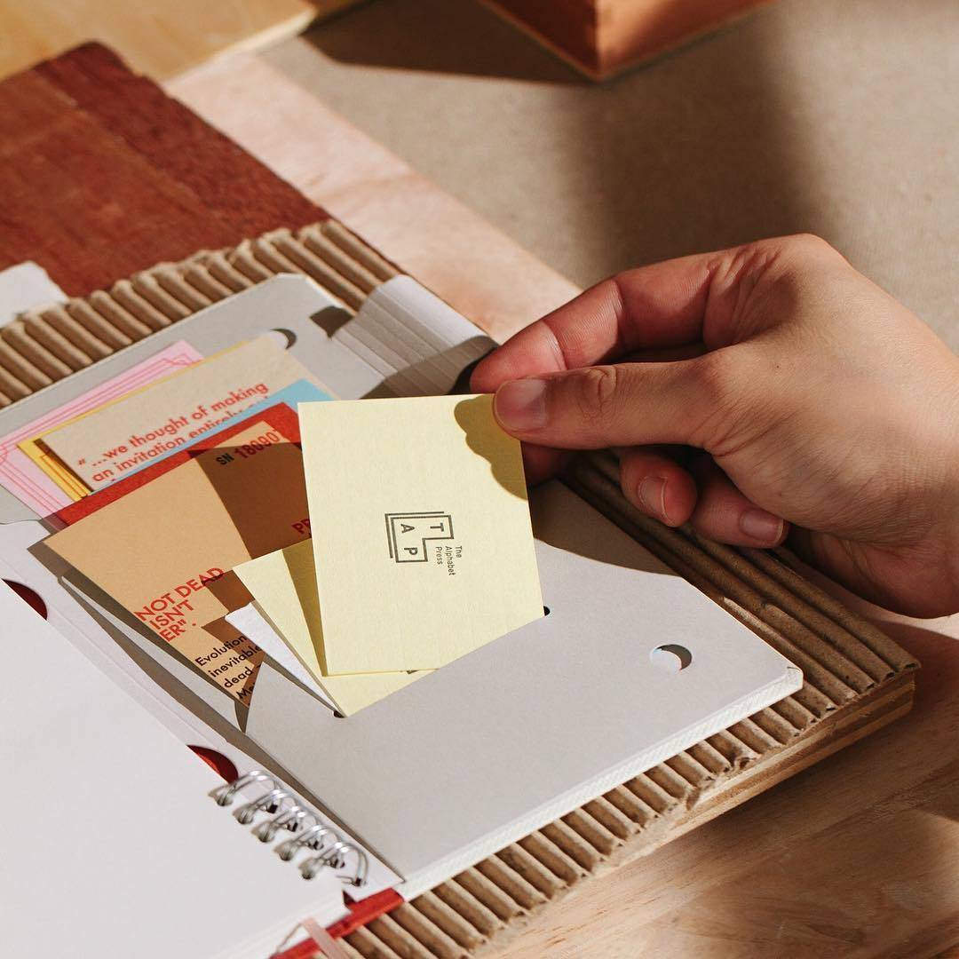 治愈|丢掉手机！看看纸笔带来的治愈，说不定还能为你的工作添灯加油