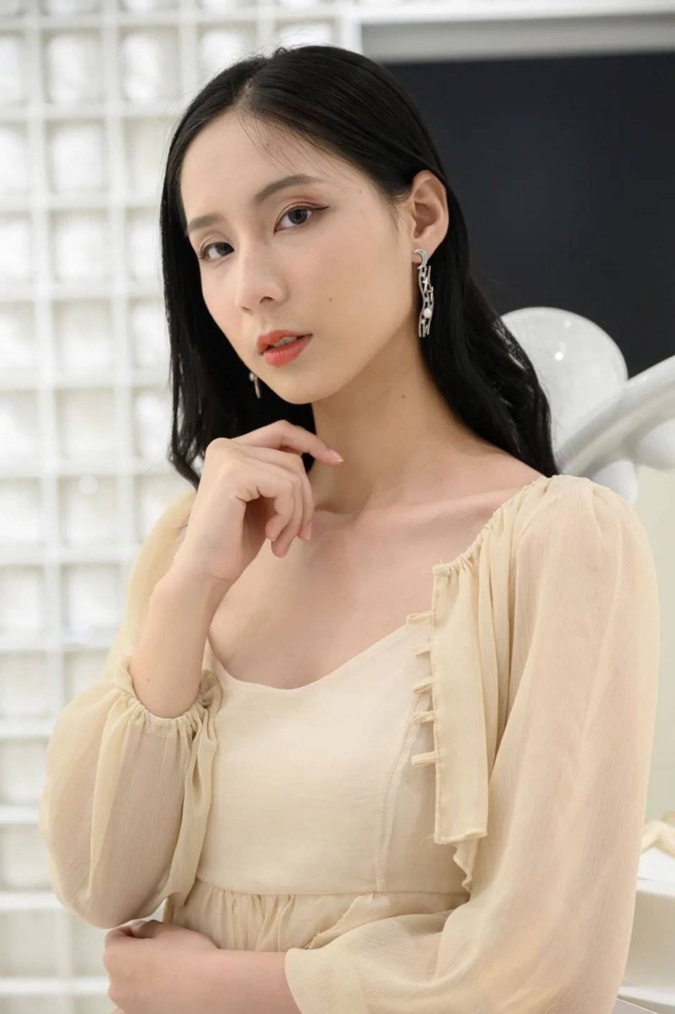 连明星|ZEGL线下体验店！超20000+配饰任挑任试，百元内轻松Get！