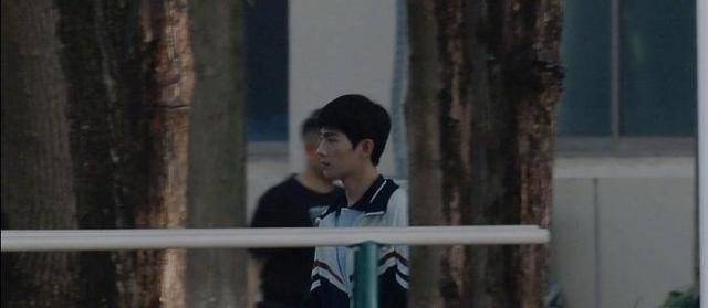 迪丽热巴|原创《你是我的荣耀》路透曝光，杨洋热巴青春洋溢，穿校服无违和感