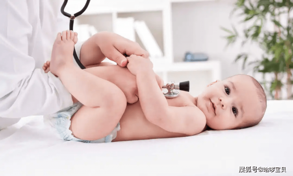 小黄人|没几天就变“小黄人”，是母乳质量不好吗？宝宝刚出生时粉嘟嘟