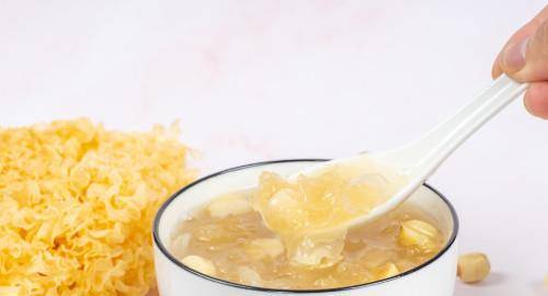 银耳怎么做美容养颜 2214e62f6a3c466880189385f694b002.jpeg