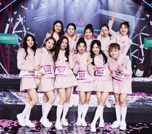 营业|原创UNINE晒毕业照,营业期将结束,却只记得李汶翰、嘉羿的绯闻