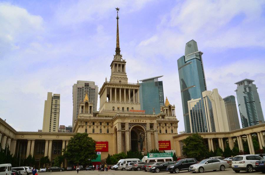 成都gdp换算成美元_美元换算人民币(2)