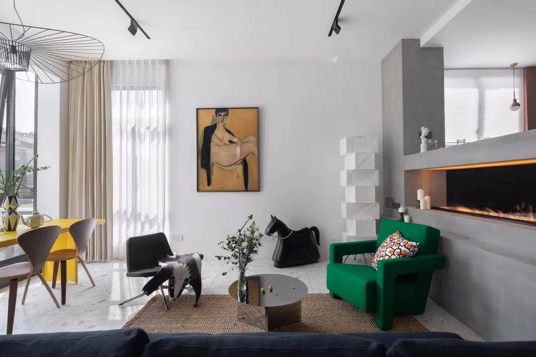 装饰画怎么搭配显高级 0d4795f8d1e0415585895724e819895a.jpeg