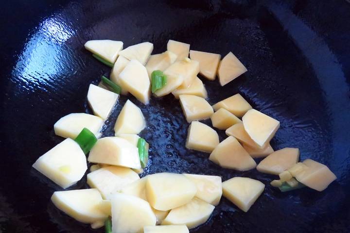 怎么做好吃的土豆塔 cbbad81c535d45a7b46e65dbaed24fcf.jpeg