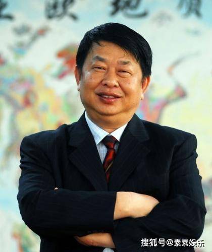 实锤了！68岁上市公司老总娶38岁妻子，女方背景