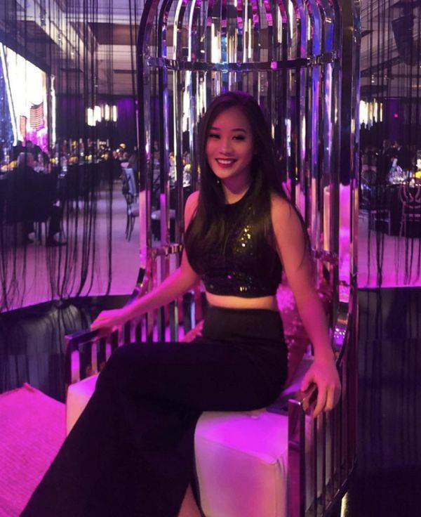 利智好|“最美星二代”公开！李连杰小女儿晒身材照，完美继承利智好基因