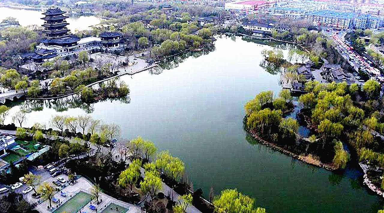 青岛市未来的经济总量_青岛市地图(2)