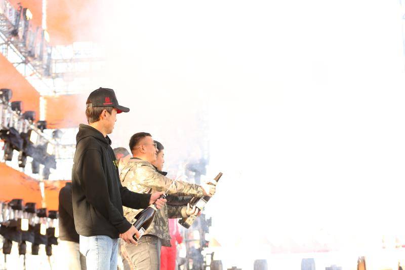 2020“辉煌梦机车嘉年华在内蒙古自治区乌兰察布市四子王旗举行|2020“辉煌梦机车嘉年华在内蒙古自治区乌兰察布市四子王旗举行