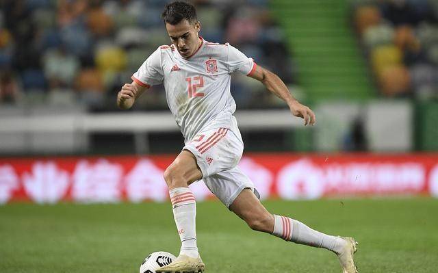 银河战舰皇马门将 33ec905f62ab4f01b114c613d23597e8.jpeg