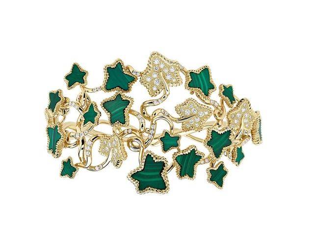 珠宝|没想到迷彩服、牛仔也能做成珠宝，丹宁布结合钻石实在太另类了