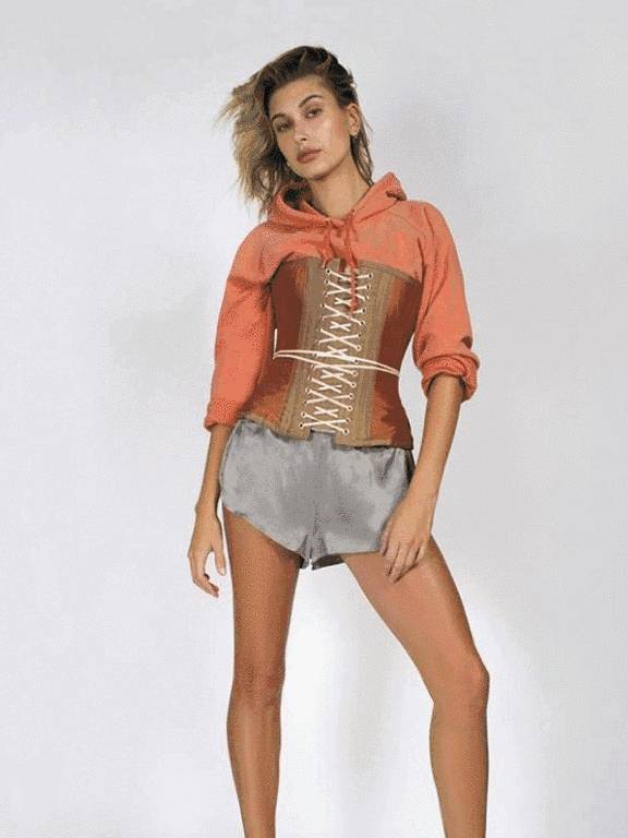 款式|抱怨靴子太磨脚？这双袜靴材质轻柔造型百搭，让你双脚踩地新体验