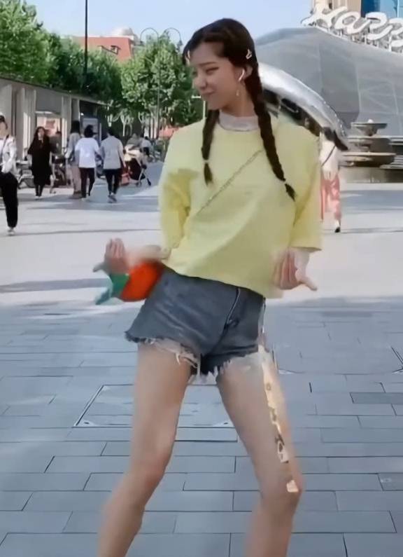 胡萝卜|放弃了船袜之后，“胡萝卜袜”成为首选，穿了就是街上最靓的妞！