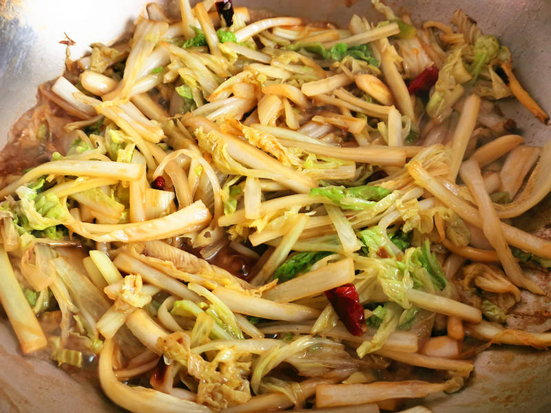 方法|切菜有讲究，方法错了一点不好吃，快点收藏了试试！做酸辣白菜