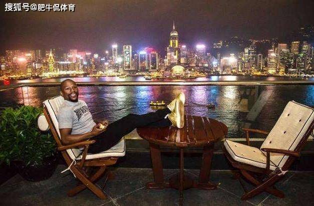 威瑟|同样是拳王为什么差别就这么大呢？梅威瑟挥金如土，泰森面临破产