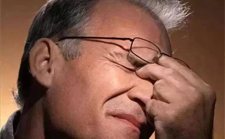 高血压会导致失明,眼底病变不容忽视