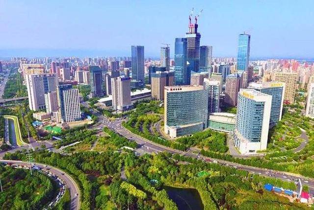 榆林人均gdp_榆林火车站(3)