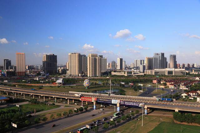 义乌gdp_义乌国际商贸城(3)