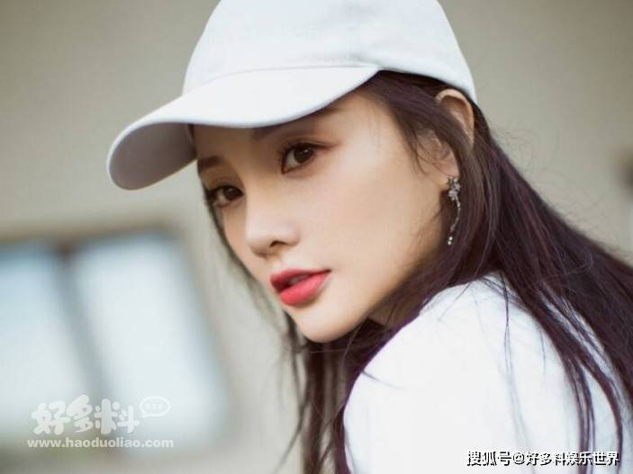 李小璐被传复出遭拒 李小璐如今处境为何如此尴尬