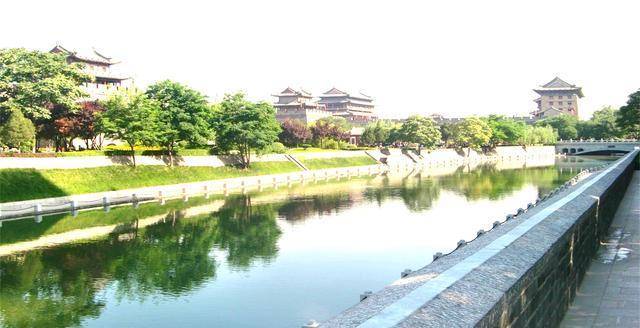 城市gdp吧_2019中国城市gdp排名(3)