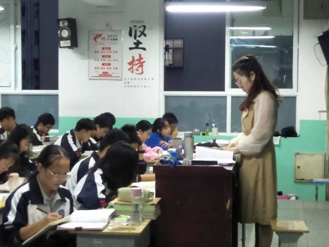 原创你认识他们吗南阳二中高二年级英语组老师集体曝光