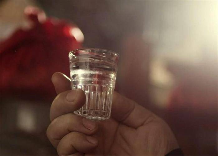 啥是无醇酒精 a052760604d94c2988787f0d638cdc6a.jpeg