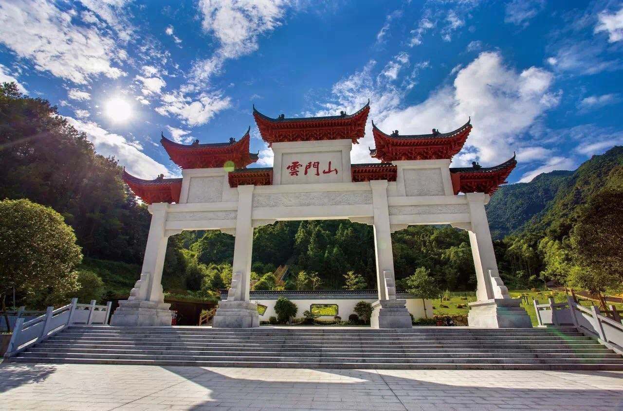 韶关度假旅游去哪里玩?南华寺马坝人遗址必去