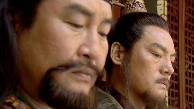 笑傲江湖中如果岳不群不练辟邪剑法能打赢左冷禅吗