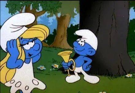 蓝色|iPhone 12 蓝色翻车？网友直呼太接地气了~