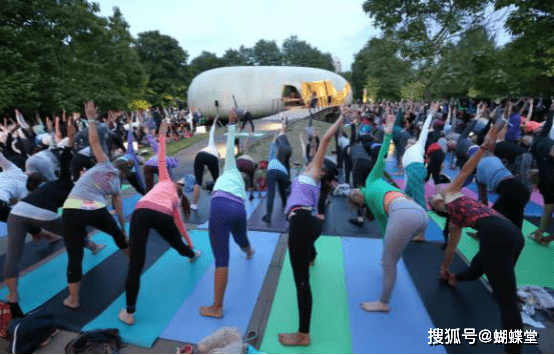 生意经|Lululemon不做广告也能卖那些值得一学的生意经