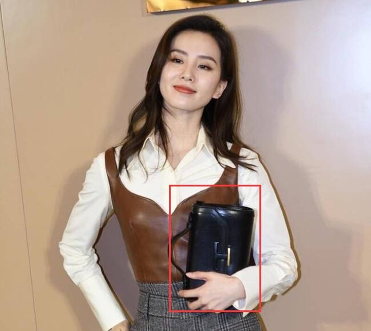 假名|别光顾着看刘诗诗的衣服，人家这身打扮，假名媛根本拼不起