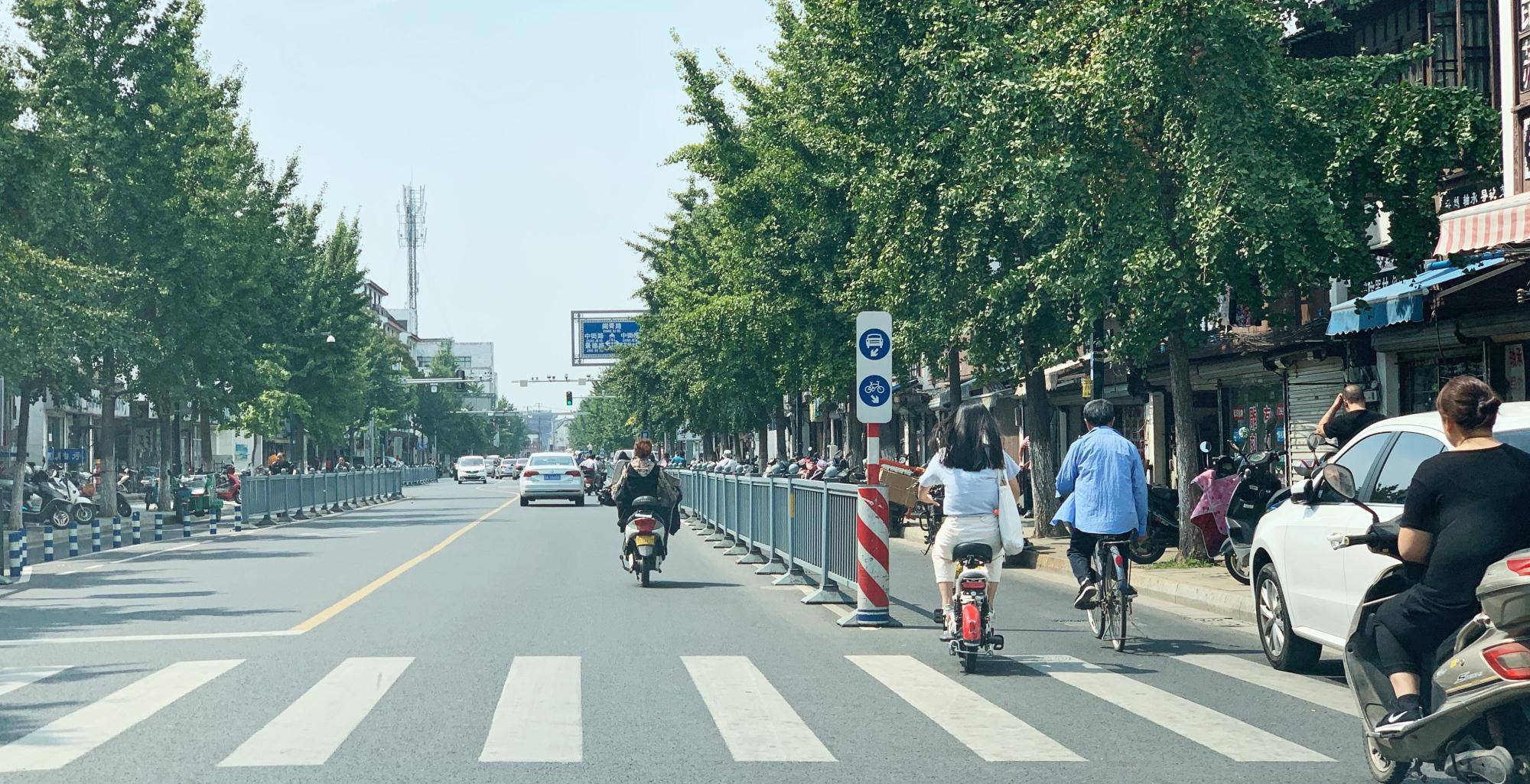 苏州赶走外来人口_一到周末,苏州观前街游人大井喷,其中大量是新苏州人(3)