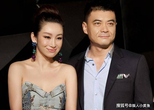 原创2009年,王新军爆火后抛弃丑妻唐静,今唐静的"报复"真过瘾