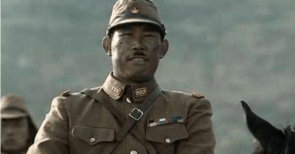 因亮剑剧组太穷了把这位司机变成演员之后演了二三十部戏