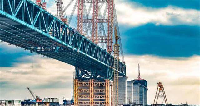 中国最美大桥总长多少米 764c80db93204a539ee436a64bd33f15.jpeg