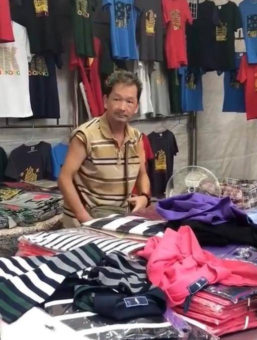 摆地摊卖内衣内裤_摆地摊卖衣服图片(3)