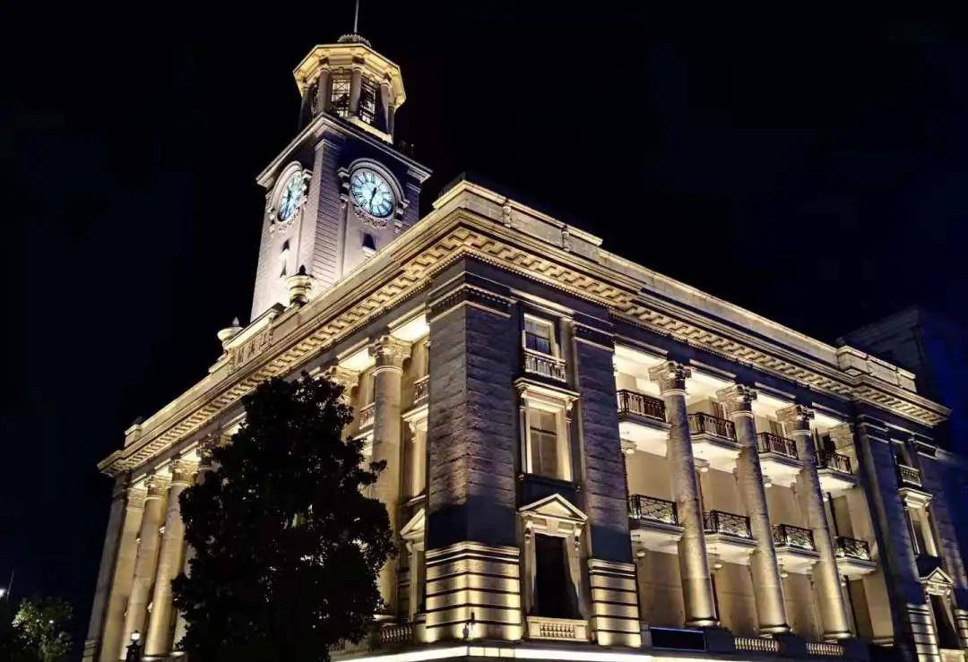 汉江关 江汉关大楼是万里茶道最大贸易集散地汉口的海关办事机构.