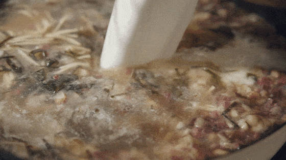 打工人专用早餐 e05a90adbb8449ab9a0064fe91e0c148.gif