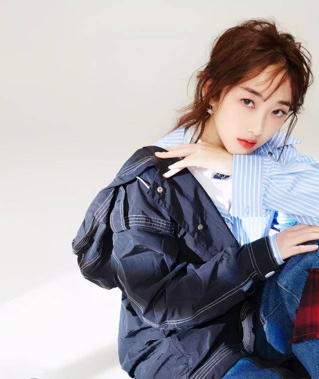 蒋梦婕|女明星为了发际线有多拼？蒋梦婕戴假发片，鞠婧祎糊了满脑袋粉