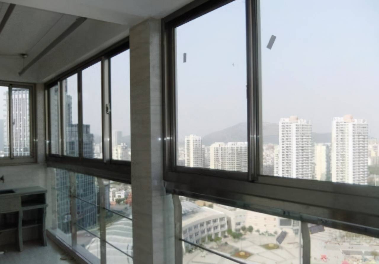 玻璃如何隔音 afb6c933f9e04649a8f694a7bf12bf2d.jpeg