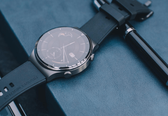 ��ΪWATCH GT2 Pro����:ʱ����۴����˶������ں�