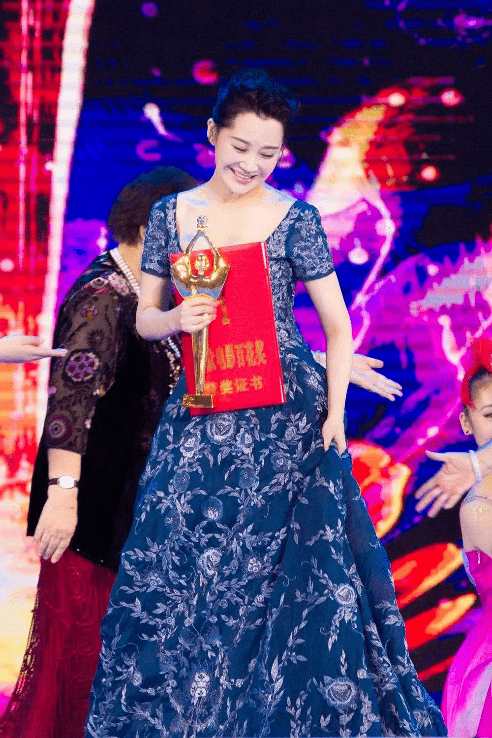 7千字！盘点金庸影视作品中最成功的10大女星，