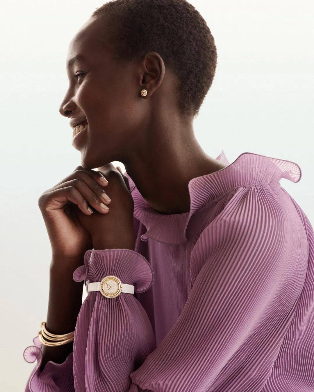 PIAGET����Possessionʱ����תϵ�н�����ʮ����